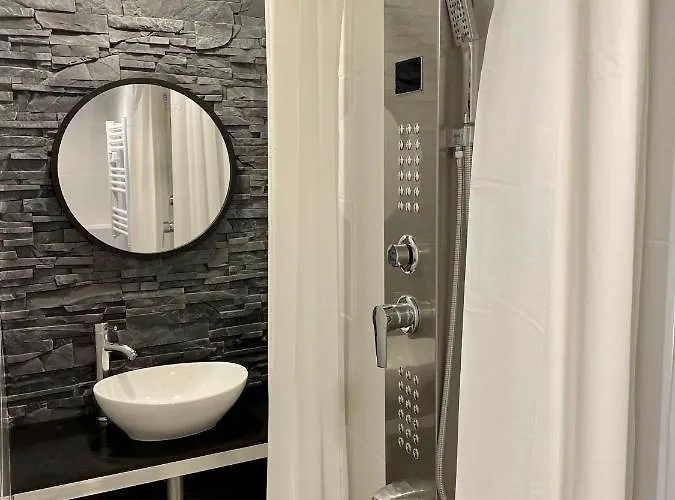 Au Calme Climatise Avec Terrasse * Paillet